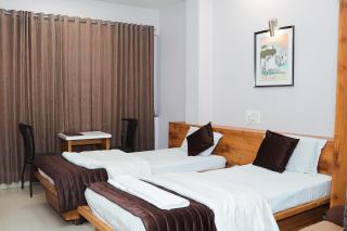 Hotel Royal Residency Executive - 6