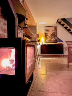 Cottage With Natural Pool In Burgundy - 4