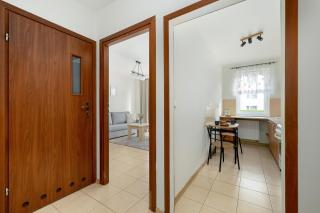 Dunikowskiego Snug Apartment by BookingHost - 9