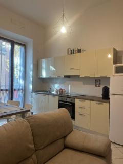 Bloom Home - Near Hospital - Free Wifi - 2