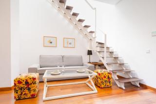 Attic with terrace- 1Bd 1Bth- Corral del Rey - 8