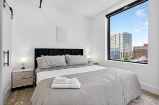 The Beacon Loft Modern1BR Downtown Apartment - 8