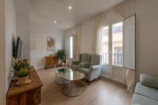 Modern with balcony- 2Bd 2Bth- San Vicente - 9