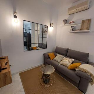 Modern and wide- 1Bd 1Bth- Triana - 8