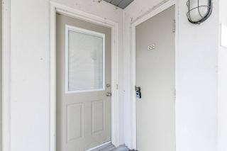 Sierra Hideaway - Walk to the Village - King Bed - 3