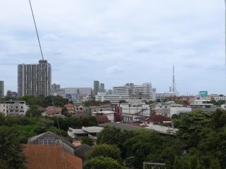 Regent Ngamwongwan Hotel - 9