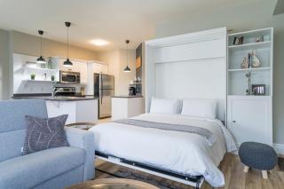 Hidden Haven - Shuttle to Blue - Private Patio - 1