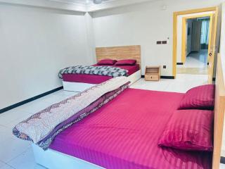 Royal Hotel Islamabad - 9