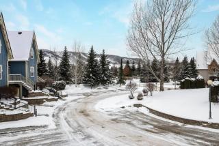 Out of the Blue - Shuttle to Blue Walk & Trails - 4