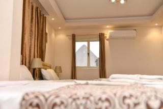 Nü pyramids view - 6