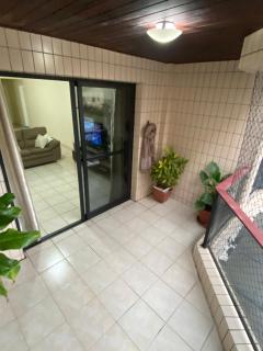 Comfortable and family friendly apartment - 0