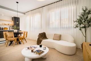 Stylish Designer Duplex-3Beds 2Baths-Puerta Carmona Centro - 5