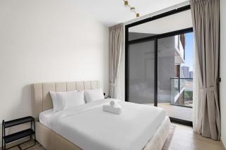 Stunning modern 3BR apartment in JVC - 3