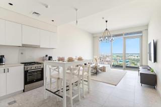 Elegant One-Bedroom in Dubai Hills for 4 persons - 9