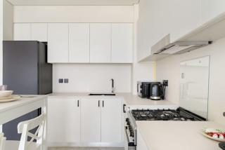 Elegant One-Bedroom in Dubai Hills for 4 persons - 3