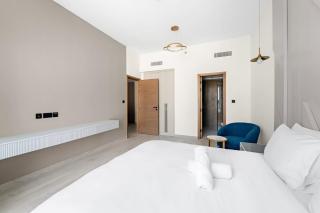 Luxurious 1 Bedroom Retreat with pool gym and game - Dubai - 1