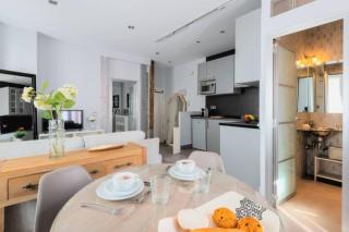 Modern and bright- 1Bd 1 Bth furnished- Sol in downtown area - 6