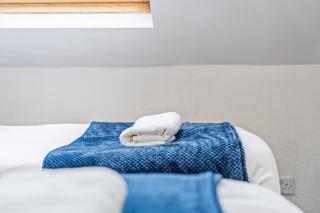 Beverly Retreat Spacious with Free Parking - 2