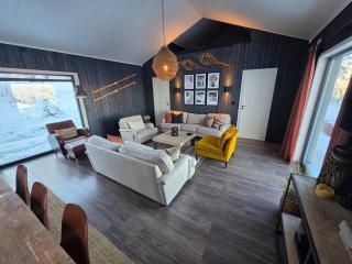 Winter cabin with Jacuzzi - 8