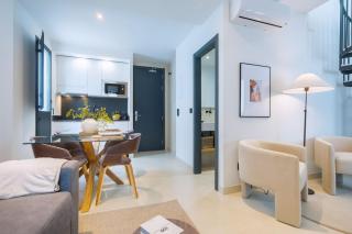 Luxurious Duplex - buthtub - 1Bd 1Bth Casa Pilatos - 3