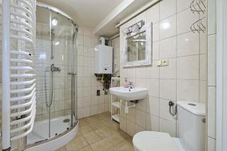 Urban Nest - Double Room in the Attic - 2