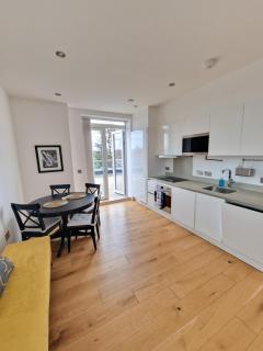 PentHouse London Flat Overlooking Wembley Arch - 1