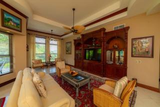 Bella Vista 8B 3 bedr 3 1 and half bath - 2