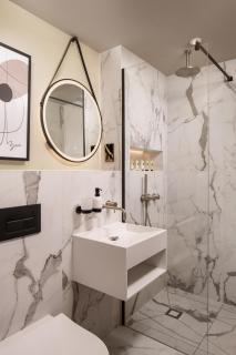 Central Park Hotel - 8