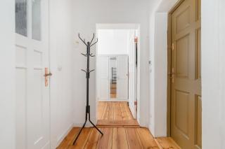 Parkside & Museum Deluxe Apartment by BookingHost - 5