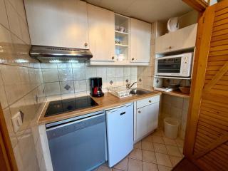 T2 Sud ski au pied, balcon, TV, linge inclus - FR-1-449-92 - 6