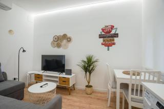 Cozy and Modern-1Bedroom 1Bathroom-Delicias - Madrid - 8