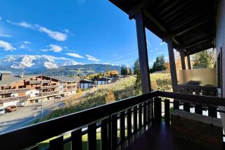 The Balcony of the Giant in Combloux - 0