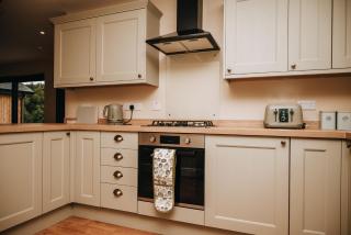 Beacons View Luxury Lakeside Chalet- Trem Y Fan - 4