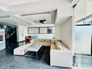 ARBIN HOTEL Akshay Premium suites 1 BHK Serviced Apartments Near Artemis Hospital Sector 52 - 3