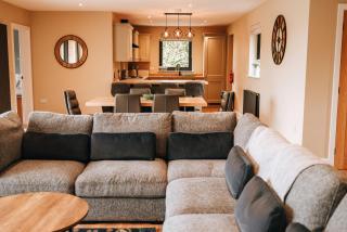 Beacons View Luxury Lakeside Chalet- Trem Y Fan - 8