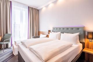 Premier Inn Heidelberg City Centre - 1