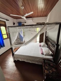 Silence Paradise - 8