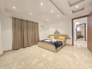 Homlee-Vasant Kunj-4BHK-Luxurious-20 Min Airport - Nuova Delhi - 7