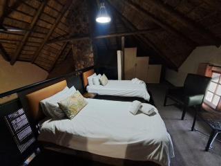 Unit 77 Kubu Mabalingwe nature reserve - 5