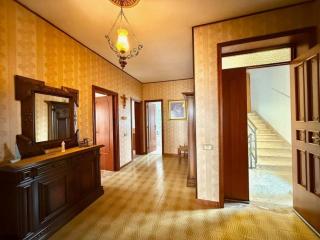 Elegant Home, boasting sweeping sea ! - 6