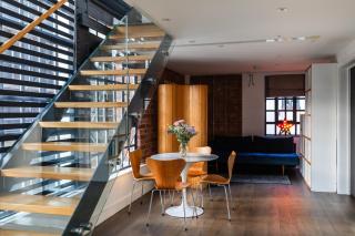 The Tower - Magnificent Central Loft with Parking - 8