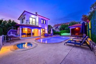 LUNESSA-Villa with Children's Pool for 8 People in Oludeniz - 0