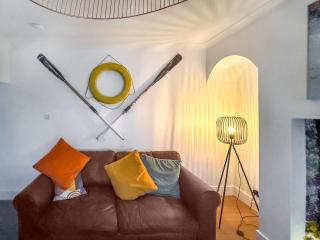 Long John Cottage - 9