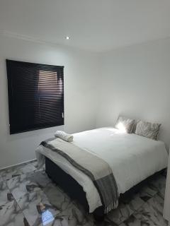 The Thaelo Villa - 8