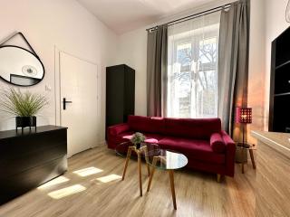 Studio Oliwa 2-0 - 0