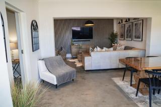 Kénosis Guest Farm Main House - Springbok - 1