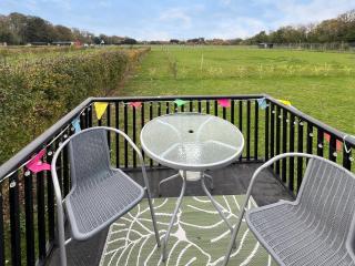 Tilley's Glamping - The Carriage Lorry - 5