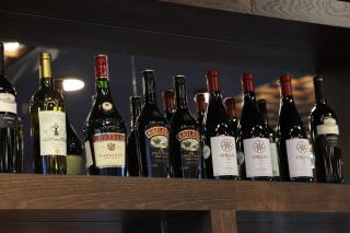 Hotel - Jodi Lare -  - 3