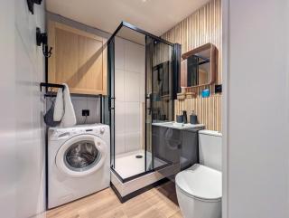 Wrocław Urban Elegance Apartment by BookingHost - 6