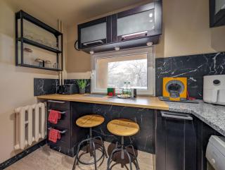 Wrocław Urban Elegance Apartment by BookingHost - 2